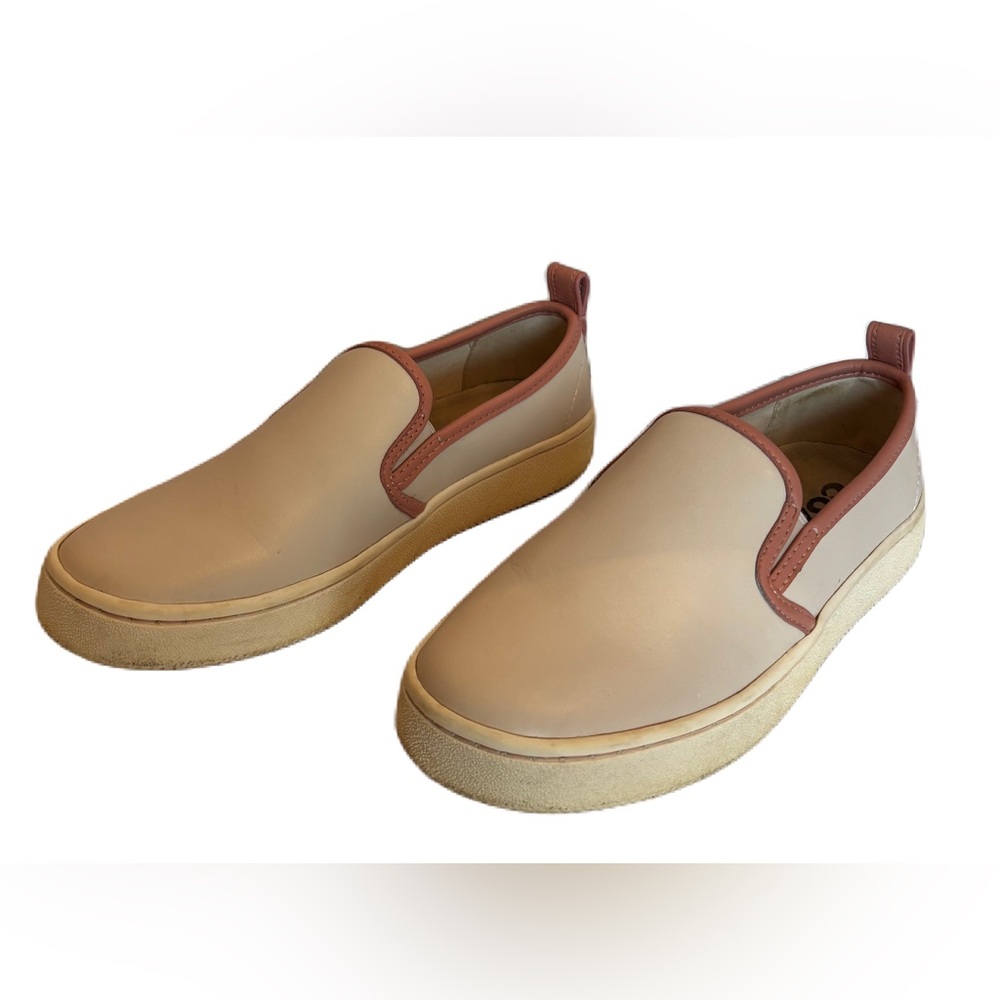 Coach C113 Cream & Pink Slip On Leather Sneakers Size 7.5